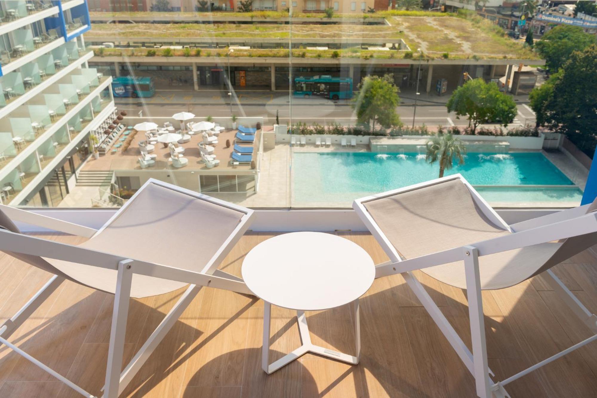 L'azure 4* Sup Hotel 4*